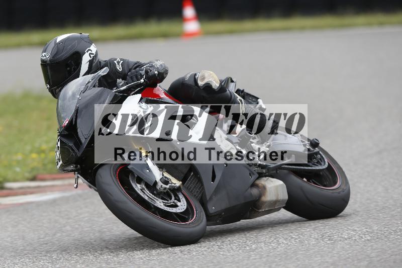 Archiv-2025/22 06.06.2025 DISCOVER the BIKE ADR/Race 3 rot/35